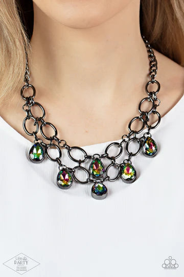 PAPARAZZI - SHOW-STOPPING SHIMMER - MULTI OIL SPILL NECKLACE - PINK DIAMOND EXCLUSIVE